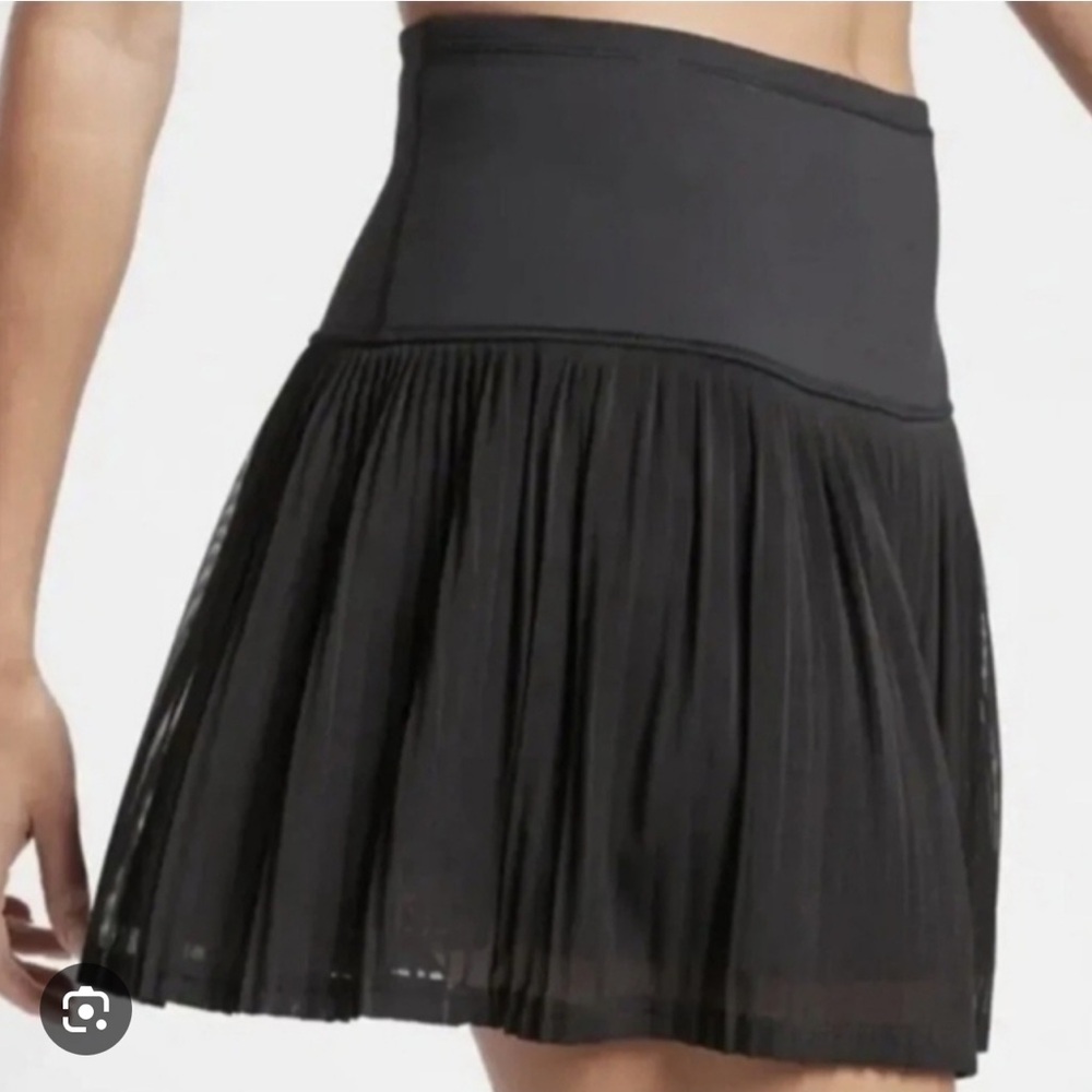Athleta Black Skirt XS - Picture 2 of 8